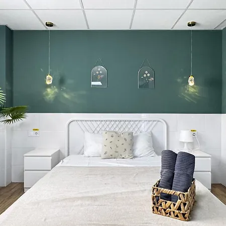 Apartment Cooperativa 8 *