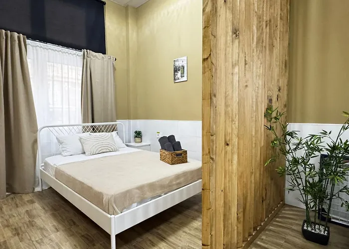 Apartament Cooperativa 8 *